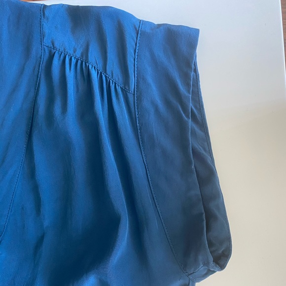 NWOT Aritzia Babaton Corbett Silk Romper in Blue - Picture 6 of 9